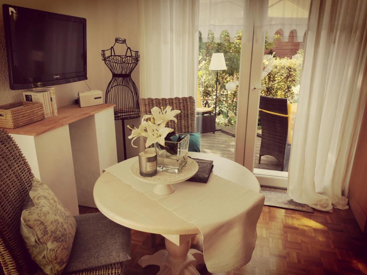 "Maison Blanche" - Das Gemuetliche Garten-Apartment Zwischen Koeln Und Duesseldorf Гревенброх Экстерьер фото